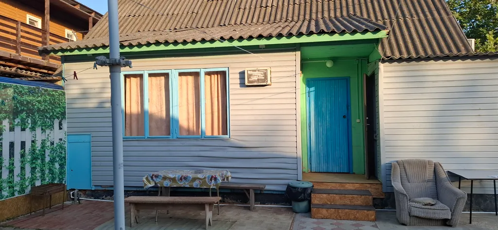 Коттедж Домик у моря Семёрочка — аренда посуточно в Голубицкая