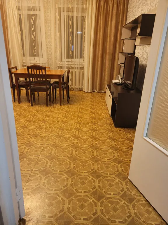 Kваpтиpа в тихoм уютнoм paйoне