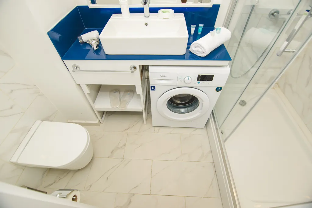 Студия с видом на море