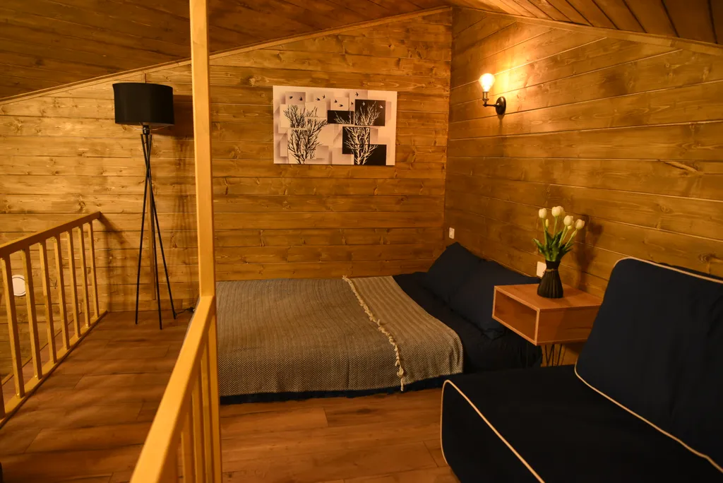 Синий домик