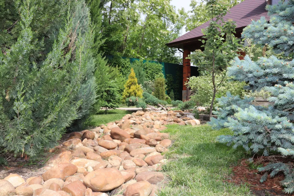 Загородный дом-шале "Pinebrook", аренда, у реки Дон. Сезонный бассейн.