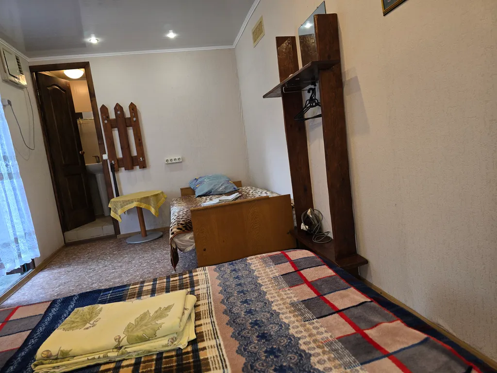 Уютный домик с удобствами, отдельная кухня, беседка, мангал