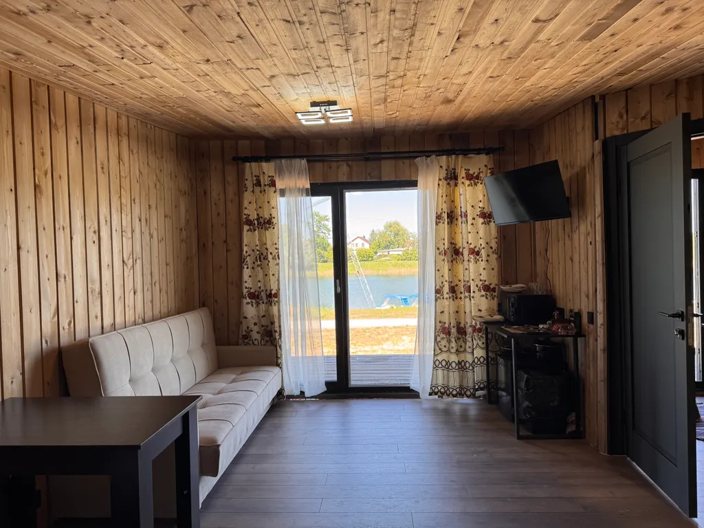 Номер в двухномерном коттедже с двухместной кроватью