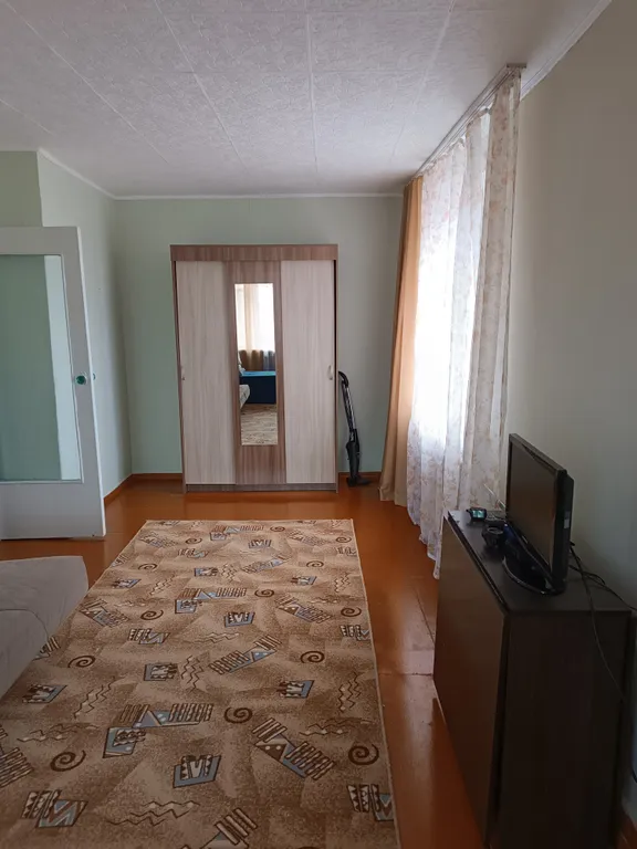 Квартира в хорошем районе — аренда посуточно в Реж