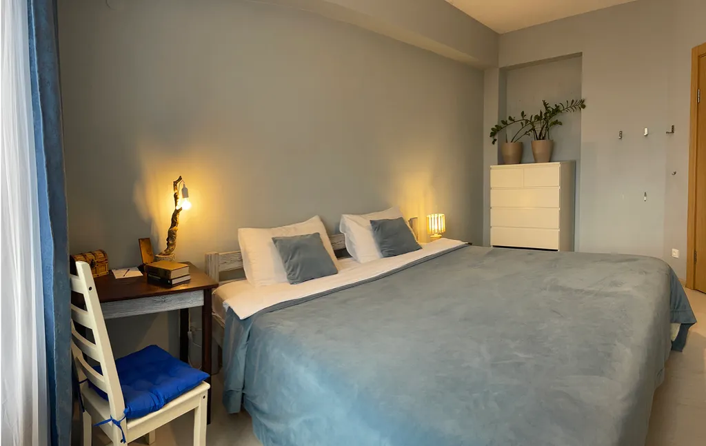 Современная двушка на 6 человек с раздельными спальнями