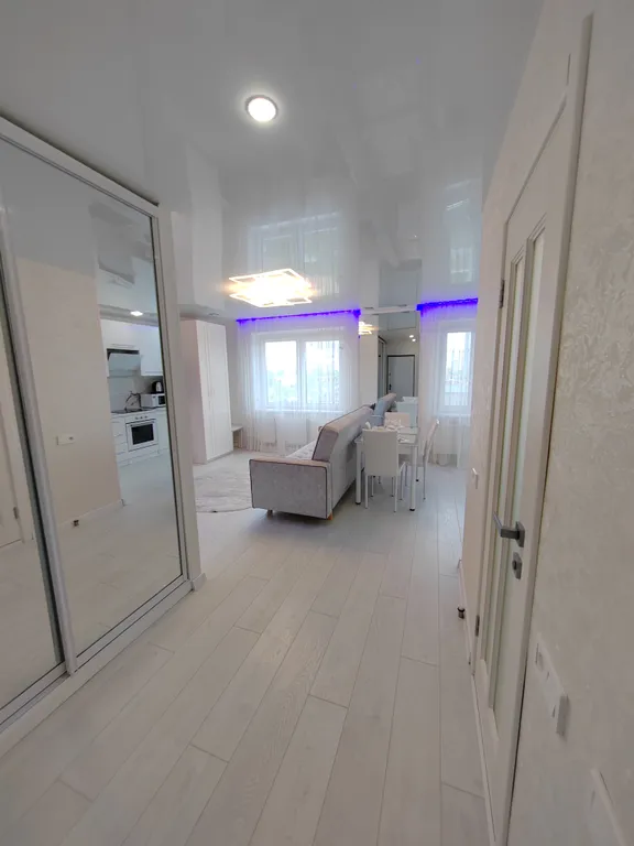 Студия с дизайнерский ремонтом