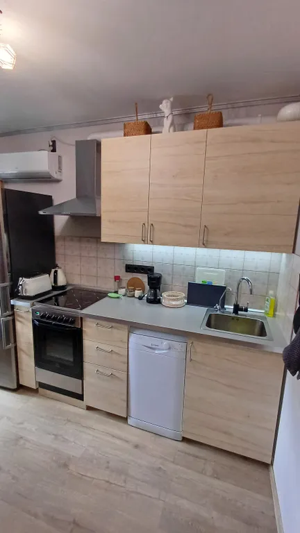 Уютная квартира в жк Три Кита