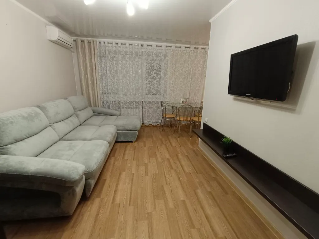 Квартира Уютная квартира на ул.Спортивной — Самара