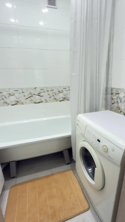 Двухкомнатная квартира в центре города в тихом районе