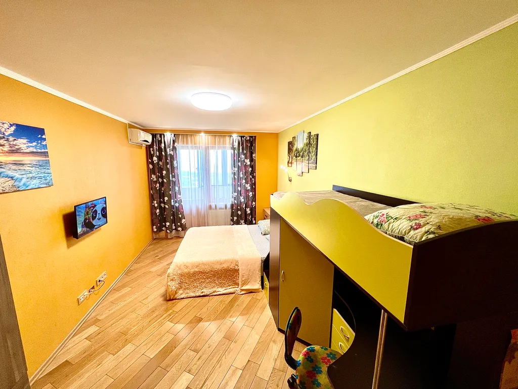 Уютная просторная двушка с видом на реку Волгу