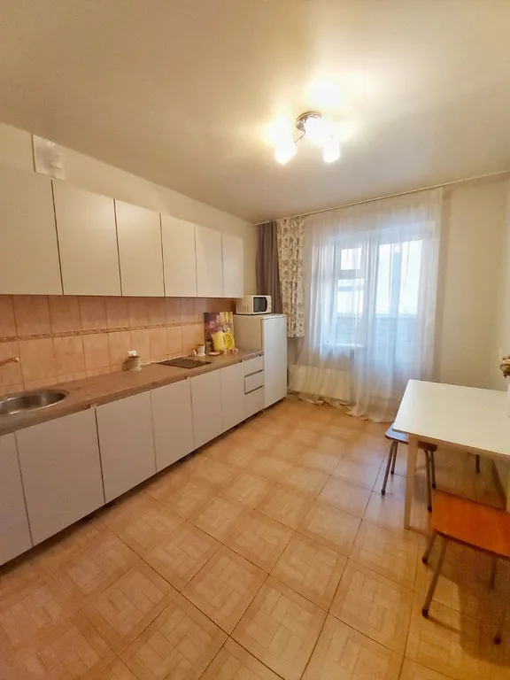 Квартира в 5 минутах до ТРЦ Галерея Чижова в центре