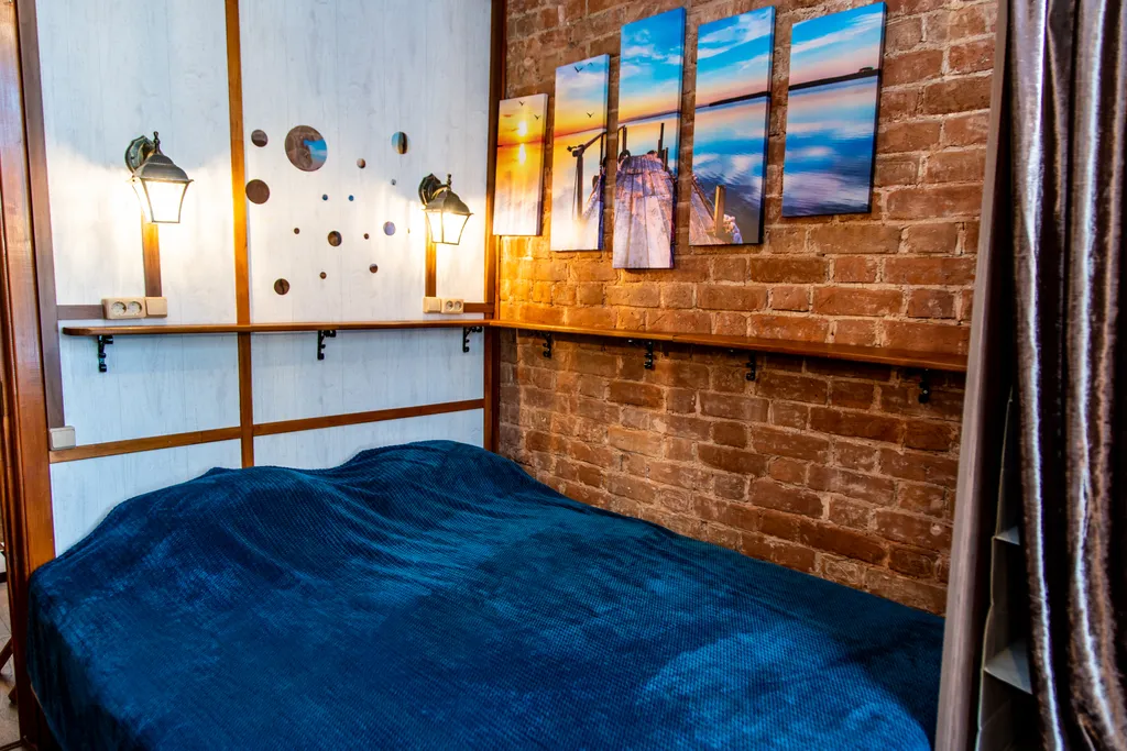 Квартира 2-комнатная в старинном особняке с парковкой