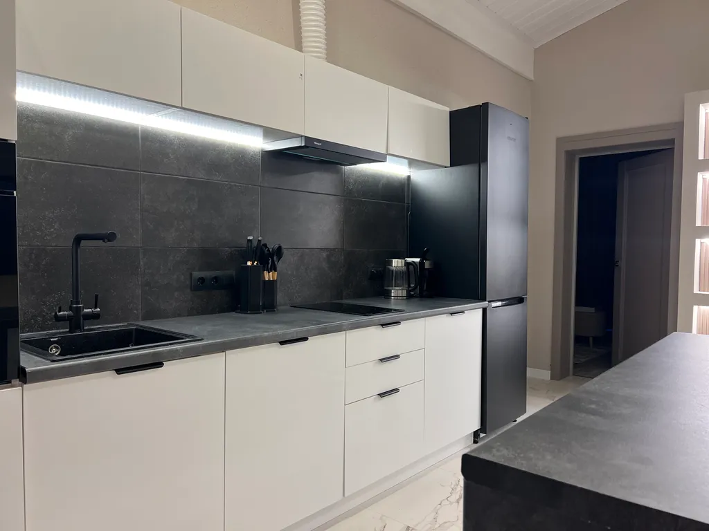 Новый, стильный и уютный каменный дом рядом с Сорочанами