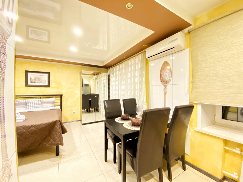 Квартира Квартира Комфортная студия Апарт-Комфорт с романтичной подсветкой в центре — Ярославль