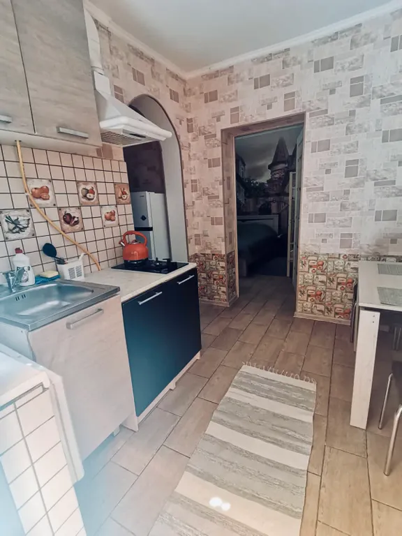 Квартира с отдельным входом и своим двориком