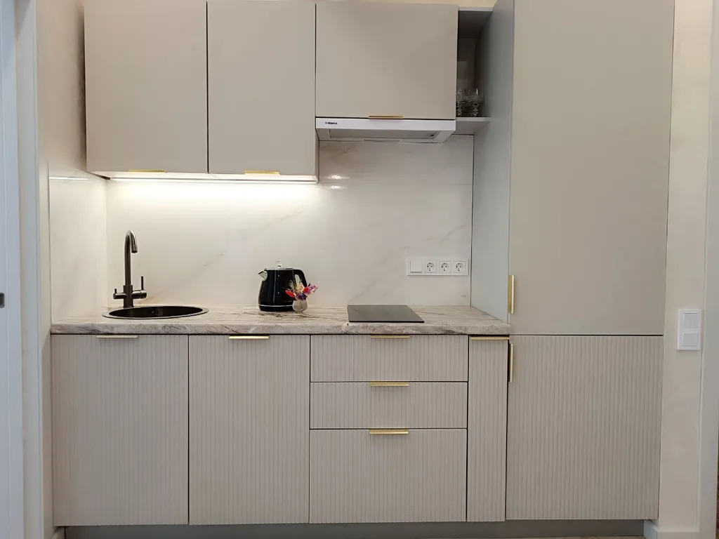 Изысканные апартаменты у моря Аура