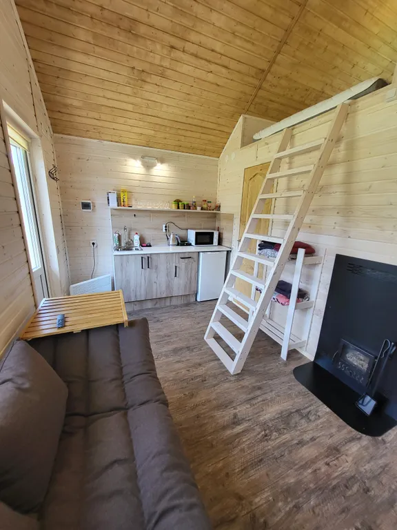 Домик с банькой у реки N4