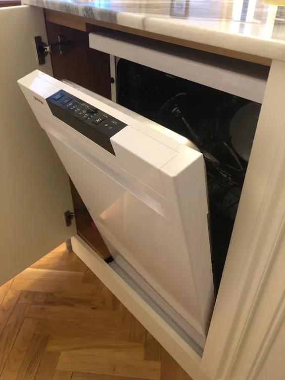 Parisian Elegance in Baku