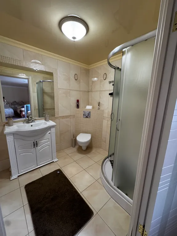 Уютный дом с личным двором