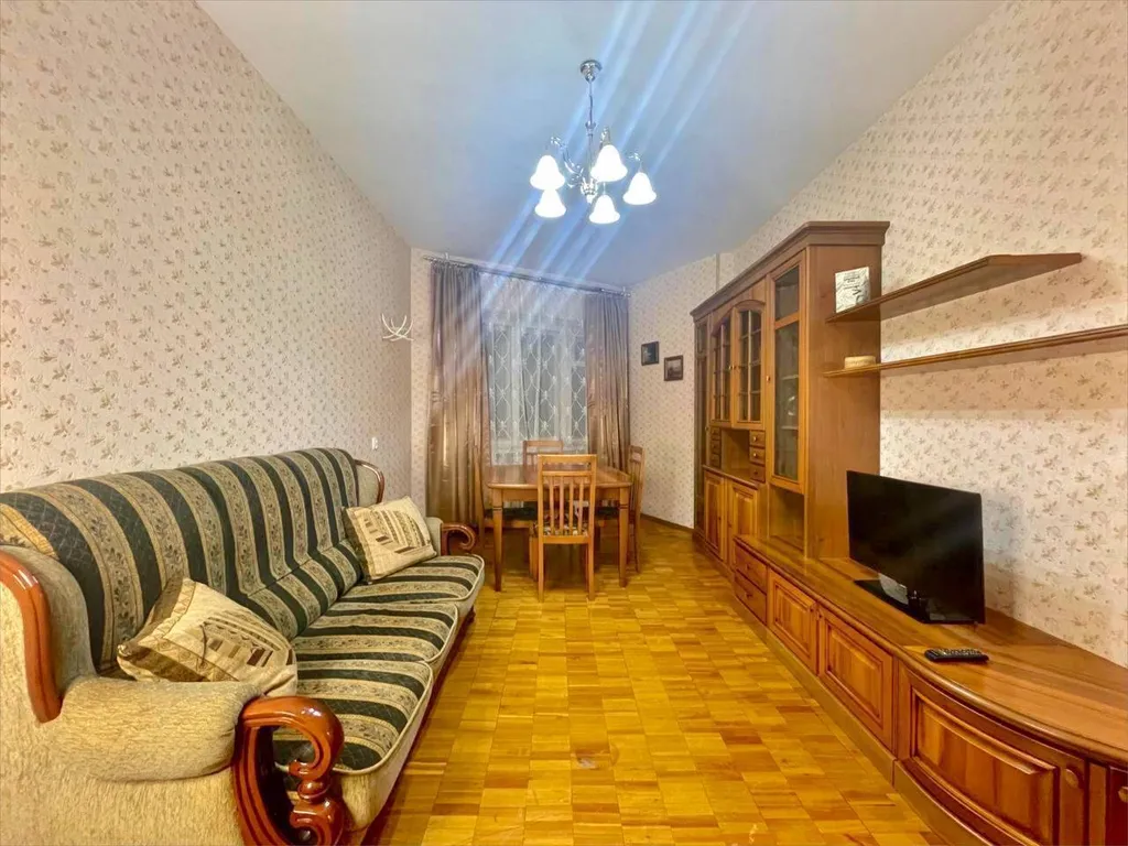 Трёхкомнатная квартира в центре