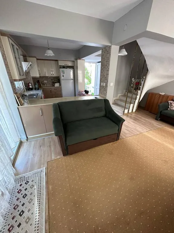 4-комнатная Квартира