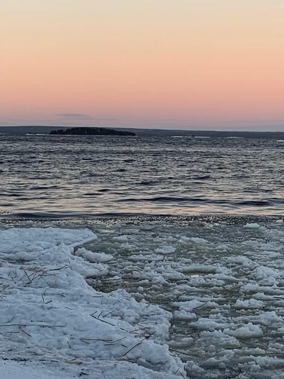 Уютный дом на Онежском озере