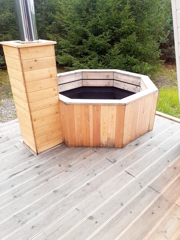 Яркий, новый, стильный большой коттедж Хижина зайца