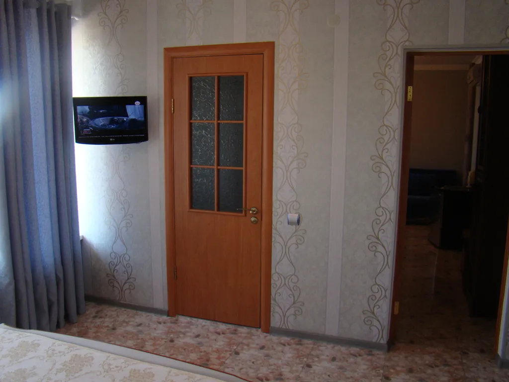 Корабль, комната с видом на море