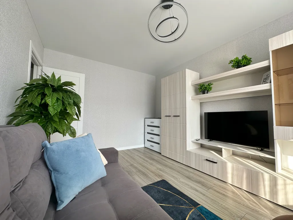 Двушка у набережной в туристическом центре города