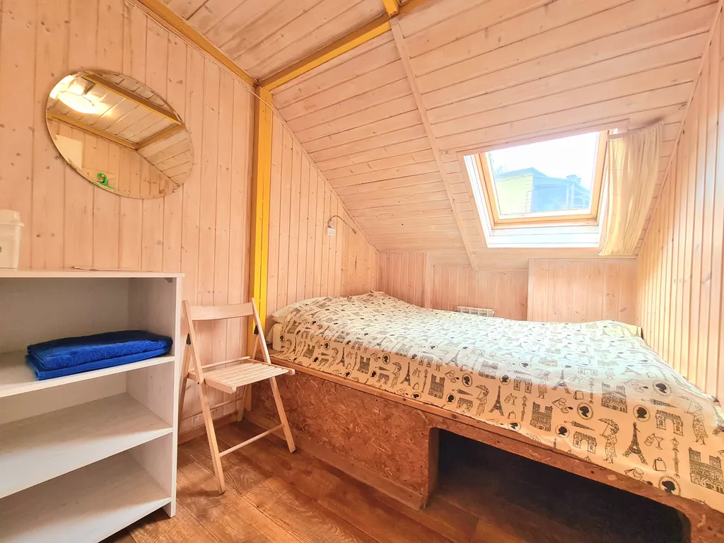 Квартира Комната для двоих на мансарде — аренда посуточно в Пятигорск