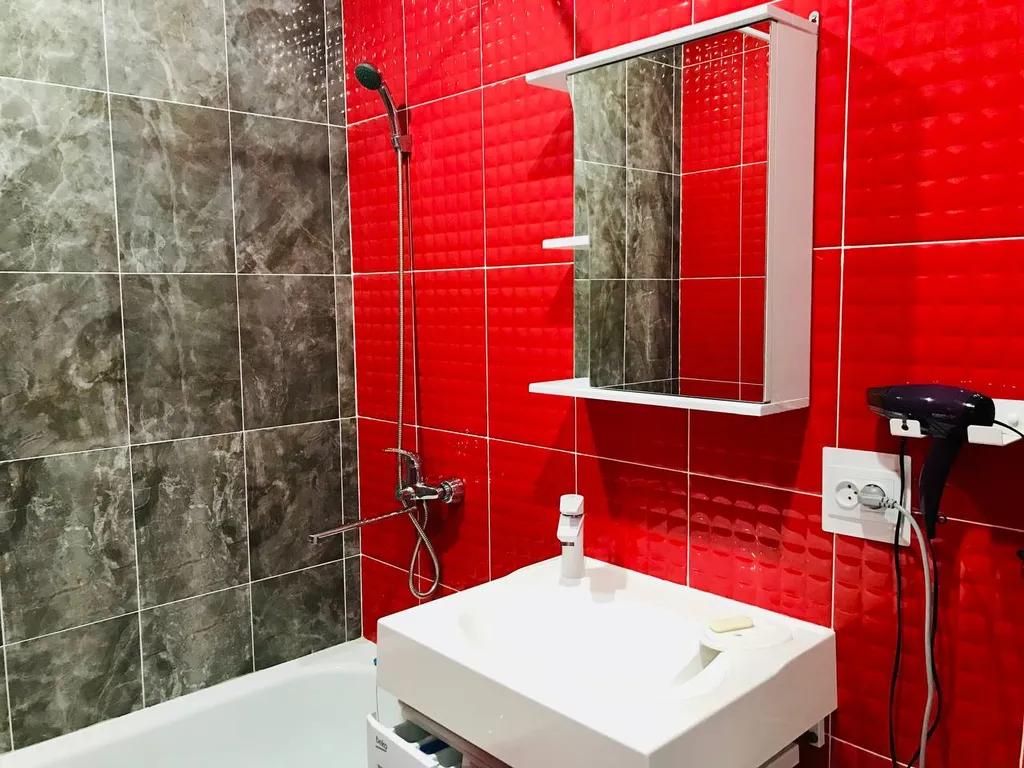 Комфортная квартира рядом с Ледовой ареной