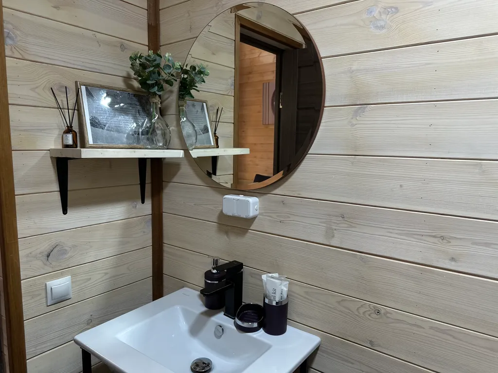 Коттедж Барнхаус II с видом на горы и лес — Архыз