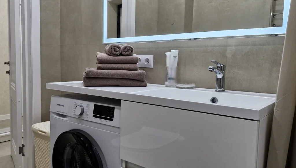 Современные апартаменты с видом на море