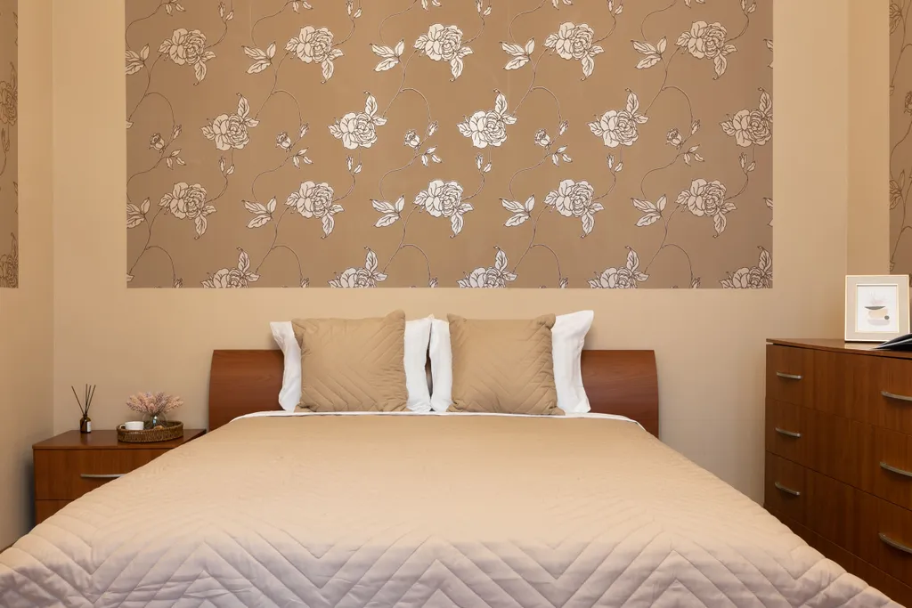 Рядом Невский, торговые центры, метро