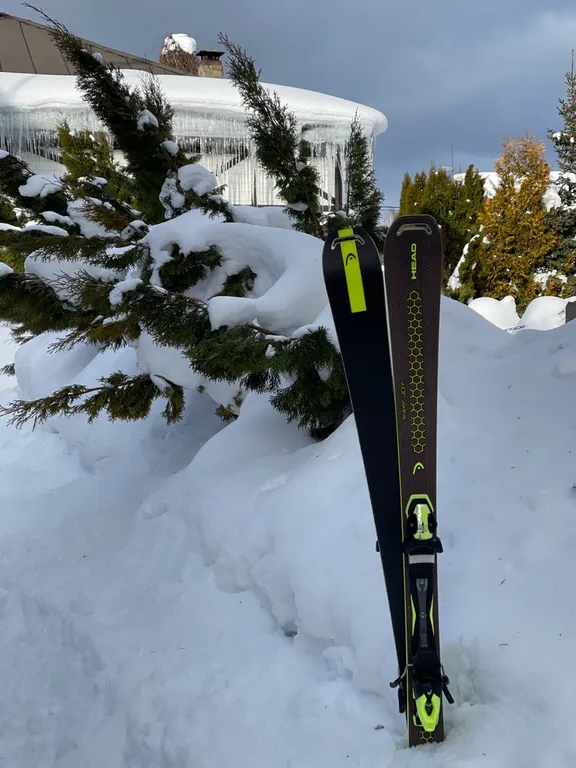 Уютный загородный дом с баней и бассейном