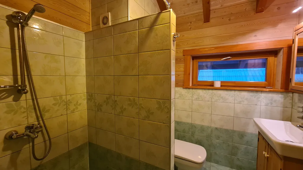 5-комнатный Дом