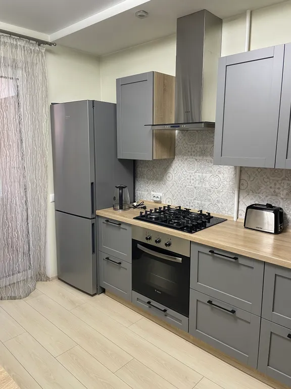 Квартира 2-комнатная с новым современным ремонтом