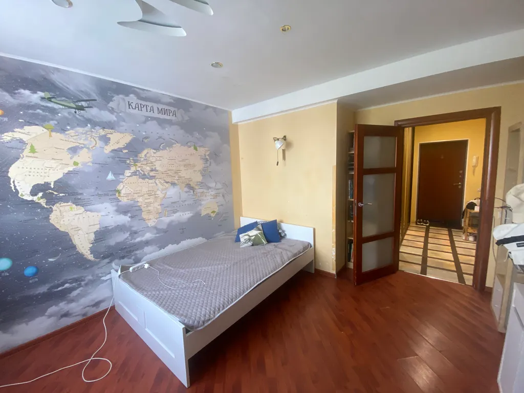 Квартира в новом доме около парка победы