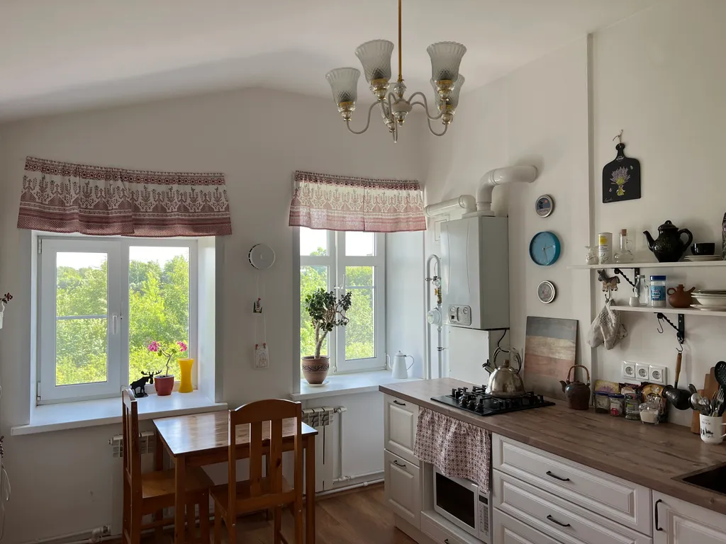 Уютная мансарда в сканди-стиле на берегу Вологды