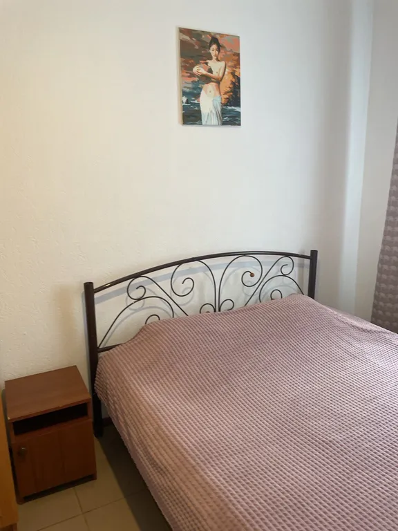 Квартира Трехместный номер с кухней и 2 отдельными кроватями — аренда посуточно в Феодосия