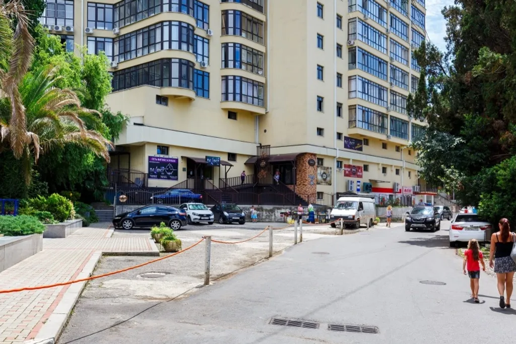 Квартира 2-комнатная Квартира — Сочи