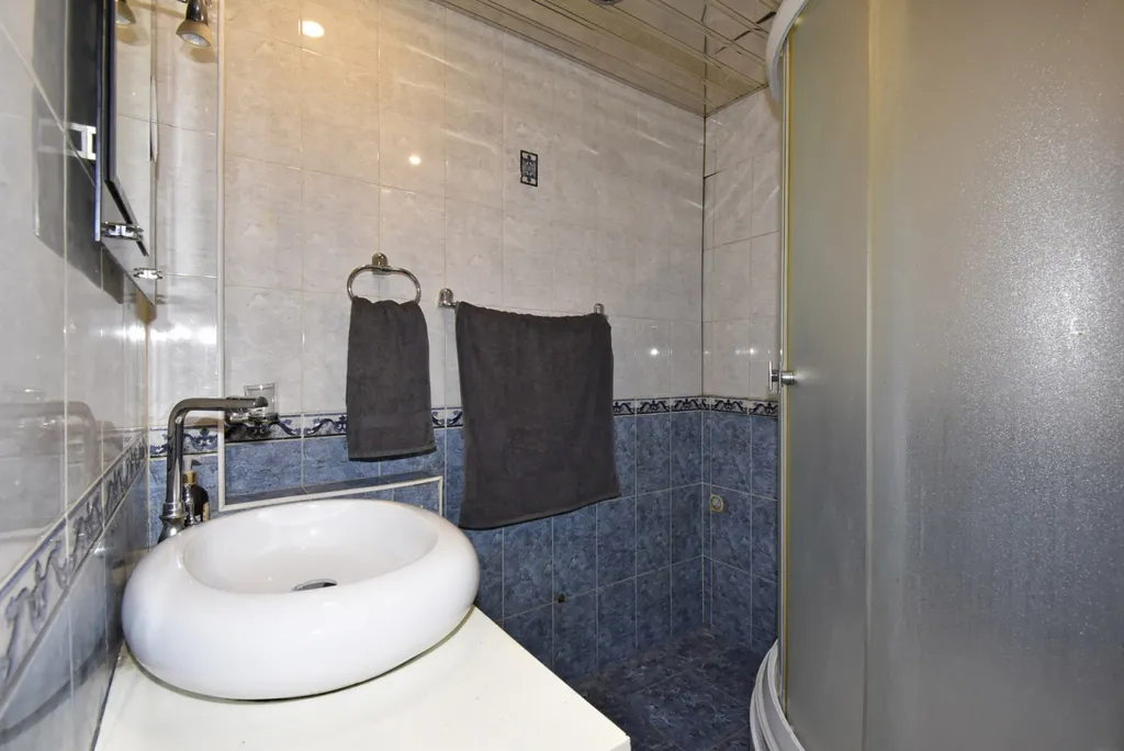 4-комнатная Квартира