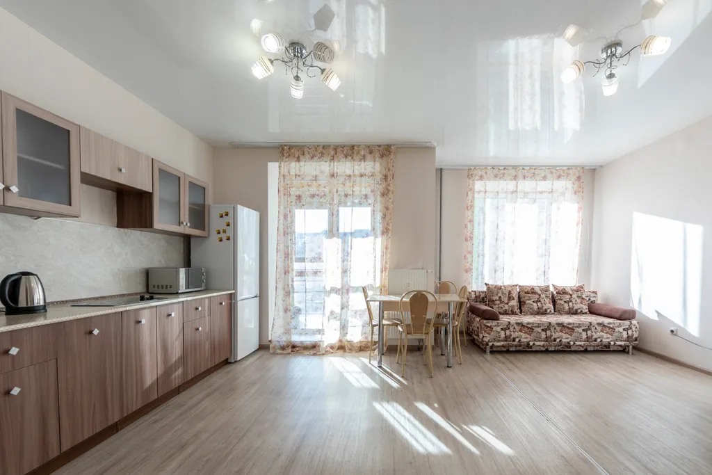 Уютная светлая студия в районе дома обороны