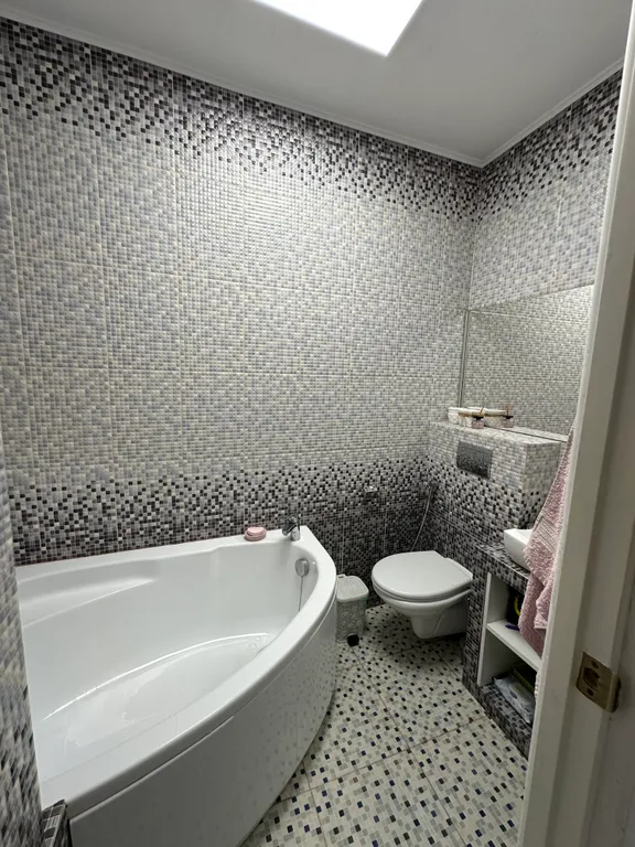 Коттедж Таунхаус с зоной отдыха и мангалом у парка — Калининград