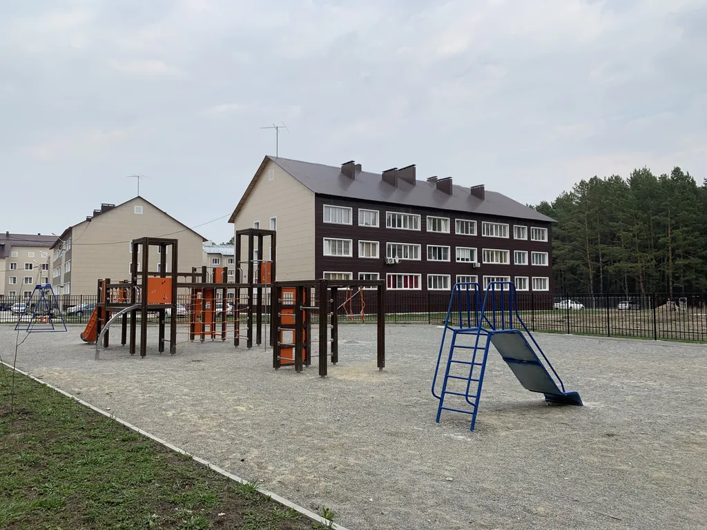 Студия на берегу Обского моря в бору Сказочный лес