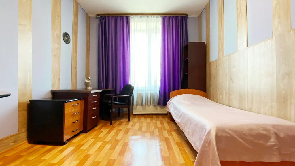 Просторная трехкомнатная квартира в центре