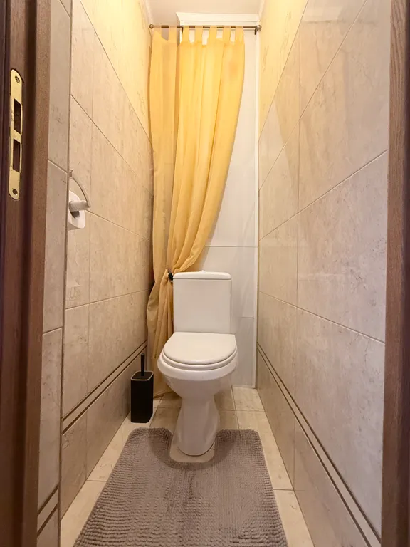 Квартира Большая трехкомнатная квартира на Лермонтова — Зеленоградск