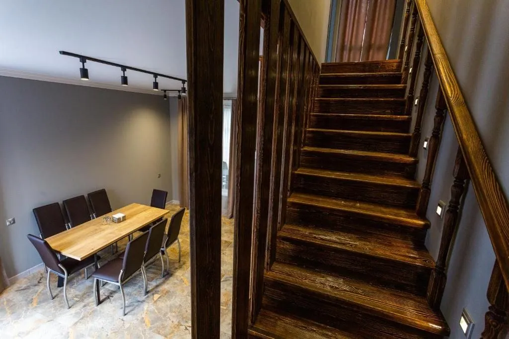 4-комнатный Дом