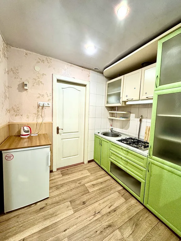 Уютная светлая чистая с балконом квартира центре, возле моря