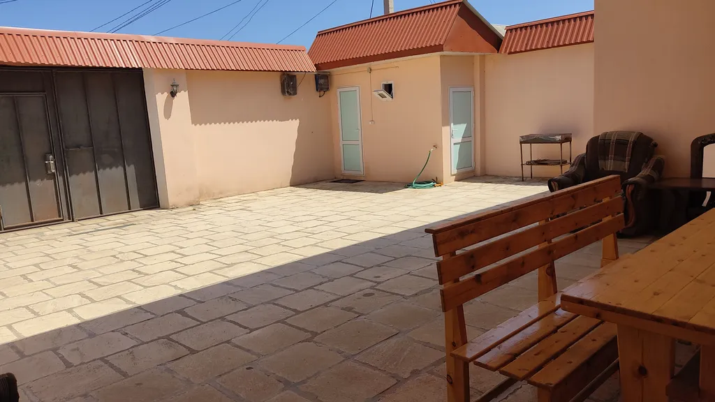 Коттеджи у моря 1